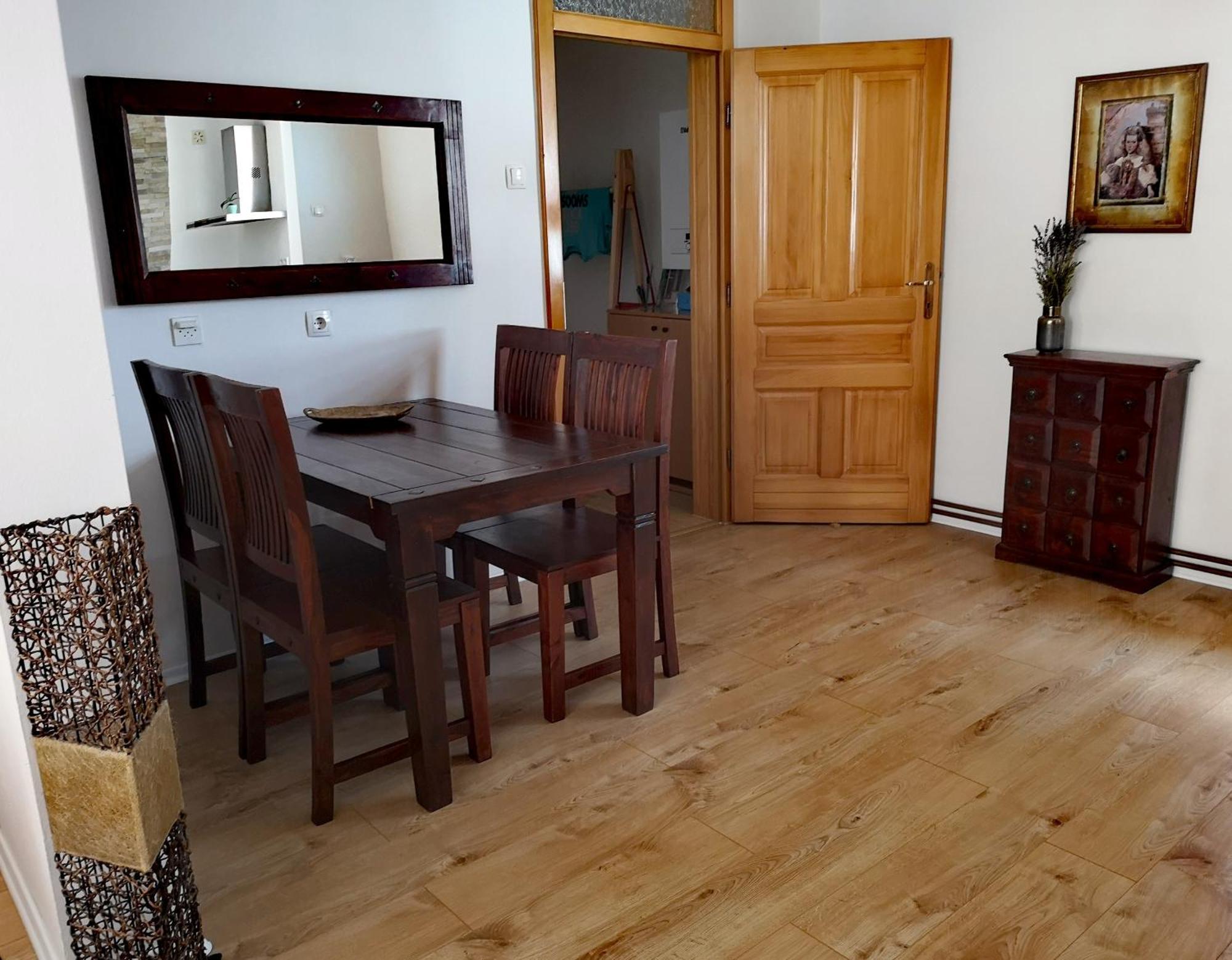 Shiny Thumb Apartment Bihac Ngoại thất bức ảnh